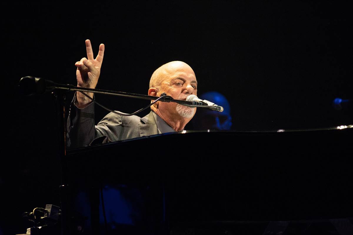 Billy Joel Postpones Tour Due to Brain Condition, Undergoes Therapy