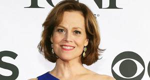 Stallone Looking for Sigourney Weaver to Star in All-Female
