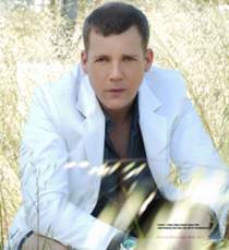 FlickDirect Talks To Abduction Star Tim Griffin