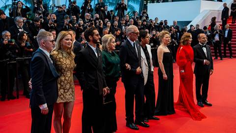 Cannes 2026: Asghar Farhadi Returns to Cannes With the Emotionally Charged Histoires parallèles
