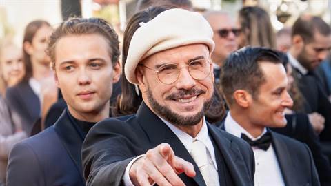 Cannes 2026: John Travolta Receives Surprise Honorary Palme d’Or Following Emotional Premiere