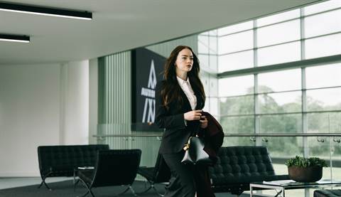 Florida Fans Get Free Passes to Emma Stone’s Bugonia Advance Screening in Coral Gables