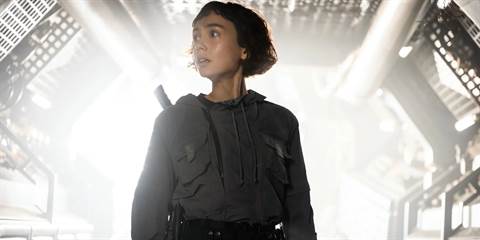 Noah Hawley Signs Nine-Figure FX Deal, 'Alien: Earth' Renewed for Season 2