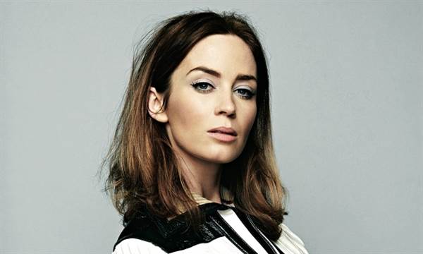 Emily Blunt in Talks for Mary Poppins Sequel