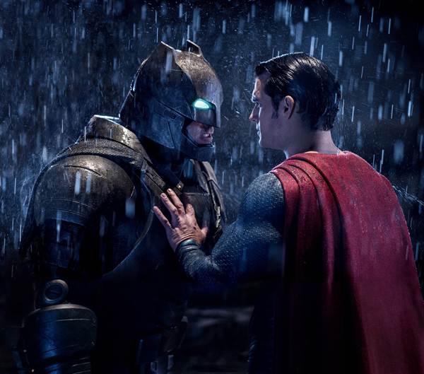 London Premier of Batman V Superman to Go On as Planned Amid Terror Attack in Brussels