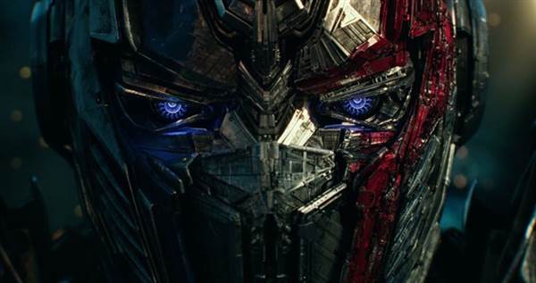 Michael Bay Discusses Tranformers: The Last Knight on His Website