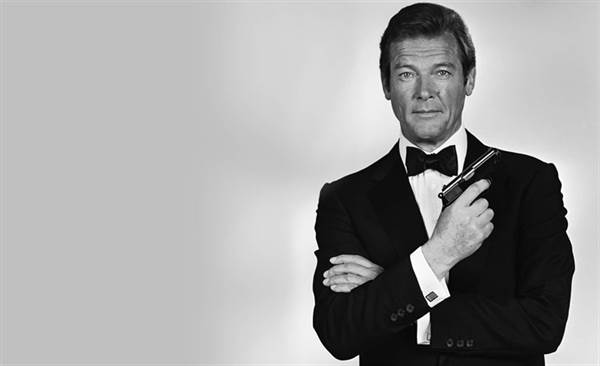 James Bond's Roger Moore Dead at 89