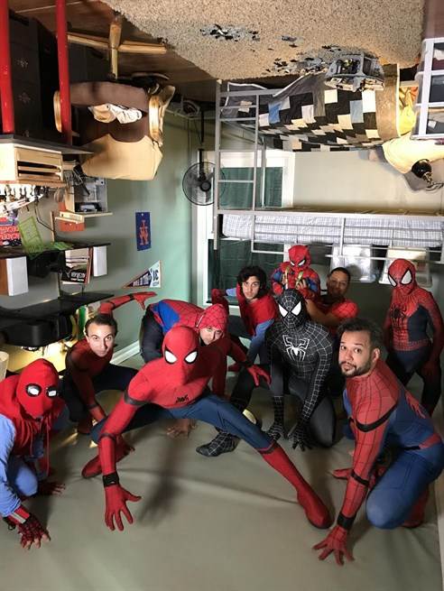 Spider-Man “Hangs Out” at New York Comic Con 2017 fetchpriority=