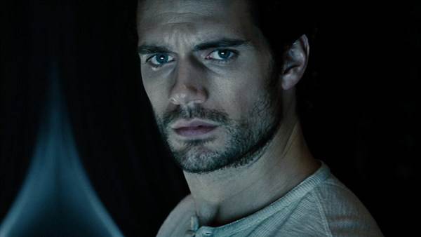Henry Cavill to Star as Lead in The Witcher Series