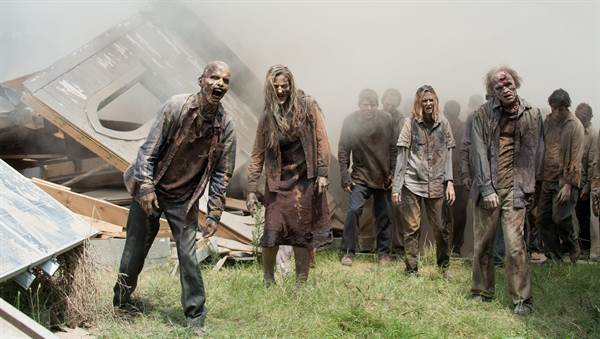 AMC Developing Spinoff Tales of the Walking Dead