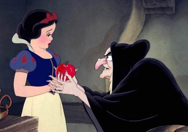 A Classic Reawakens: Snow White and the Seven Dwarfs Returns in Stunning 4K