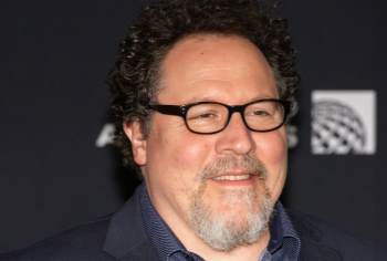 News: Jon Favreau Headlines CinemaCon as Star Wars Returns to Theaters With Mandalorian and Grogu
