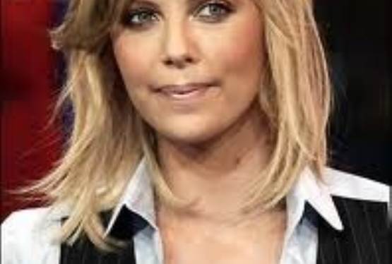 Charlize Theron to Bring Viking Series to ABC