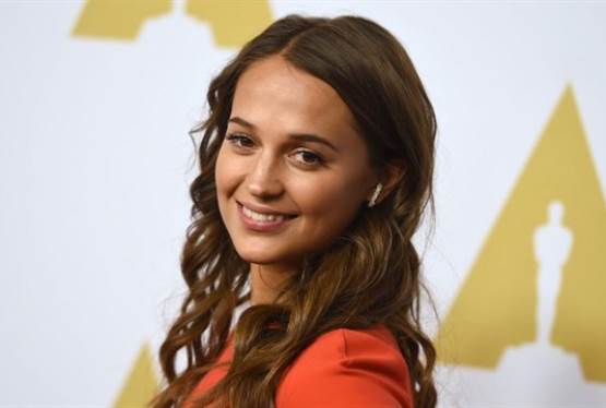 Alicia Vikander Cast as Lara Croft