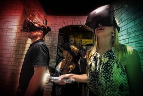 Halloween Horror Nights Attraction Will Blend Physical Environments, Real-Life Characters and Cutting-Edge Virtual Reality