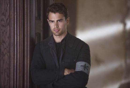 Theo James to Star in Netflix's How It Ends