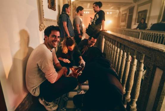 Eli Roth Directs Halloween Horror Nights Commercial for Universal Studios