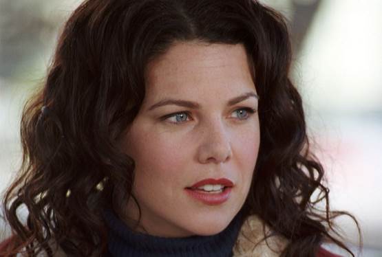 Lauren Graham Cast in Disney's Mighty Ducks Series