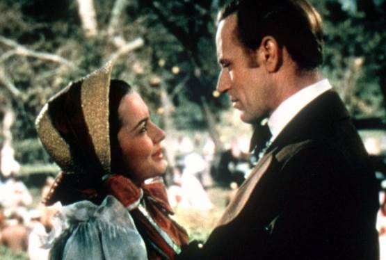 Olivia de Havilland Dies at 104