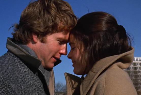 Ali MacGraw and Ryan O'Neal to Receive Walk of Fame Stars in Double Ceremony