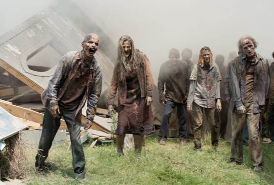 AMC Developing Spinoff Tales of the Walking Dead