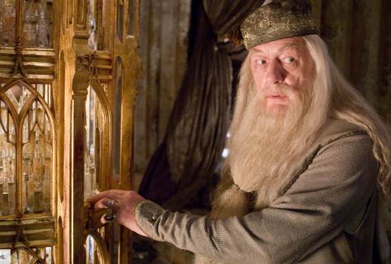 Beloved Actor Michael Gambon, Known for Dumbledore in 'Harry Potter,' Passes Away at 82