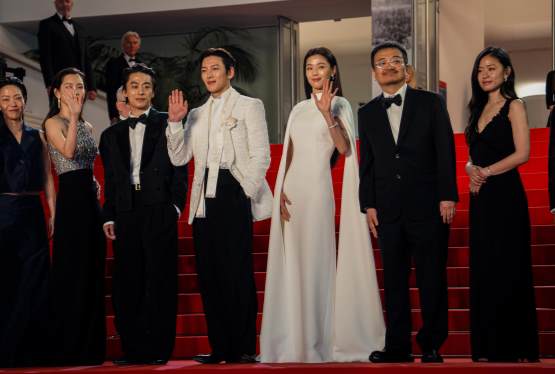 Cannes 2026: Colony Reinvents Zombie Horror With a Brutal Midnight Premiere