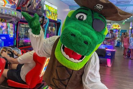 Chuck E. Cheese Celebrates Multi-Generational Game Play Across All Platforms
