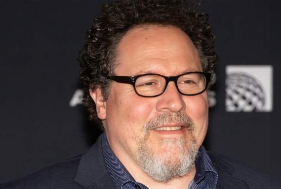 Jon Favreau Headlines CinemaCon as Star Wars Returns to Theaters With Mandalorian and Grogu
