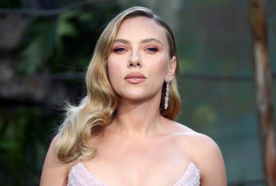 Scarlett Johansson to Star in Mike Flanagan's New Reimagining of The Exorcist