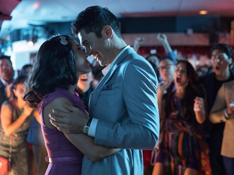Jon M. Chu to Direct "Crazy Rich Asians" Broadway Musical Adaptation