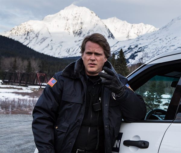 Cary Elwes and Jake Busey Cast in Stranger Things Season 3