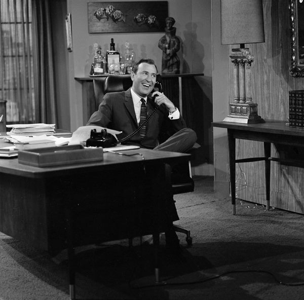 Comedy Legend Carl Reiner Dies at 98