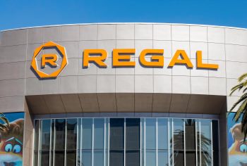 News: Regal Cinemas Backs Paramount-Warner Bros. Discovery Merger