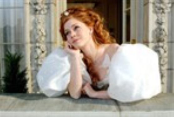 Amy Adams to Play Lois Lane in "Superman"