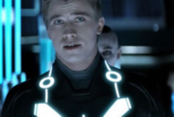 Garrett Hedlund to Return for Tron 3