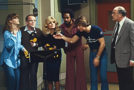 Loni Anderson, Iconic Star of “WKRP in Cincinnati,” Dies at 79 After Illness