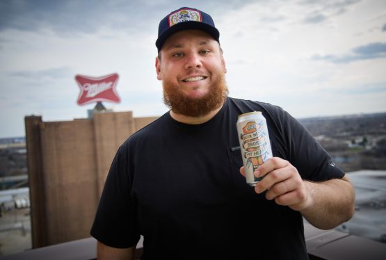 Luke Combs Raises a Toast to Music, Fans & Miller Lite at Lollapalooza