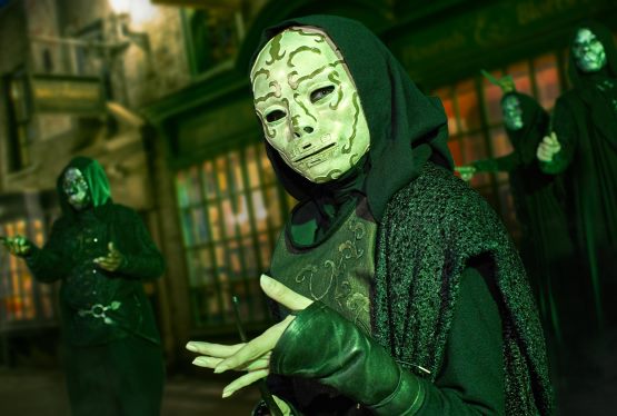 Unveiling the Dark Mark: Death Eaters Come to Diagon Alley at Universal Orlando Resort this Fall!