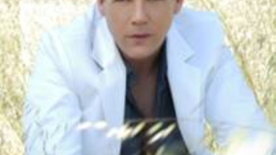 FlickDirect Talks To Abduction Star Tim Griffin