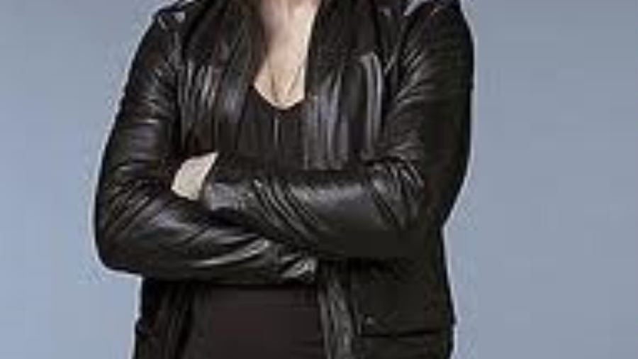 HBO Renews True Blood and Newsroom