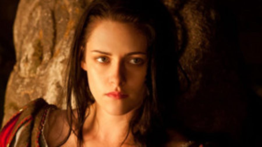 Kristen Stewart Will Reprise Role in Snow White and the Huntsman Sequel