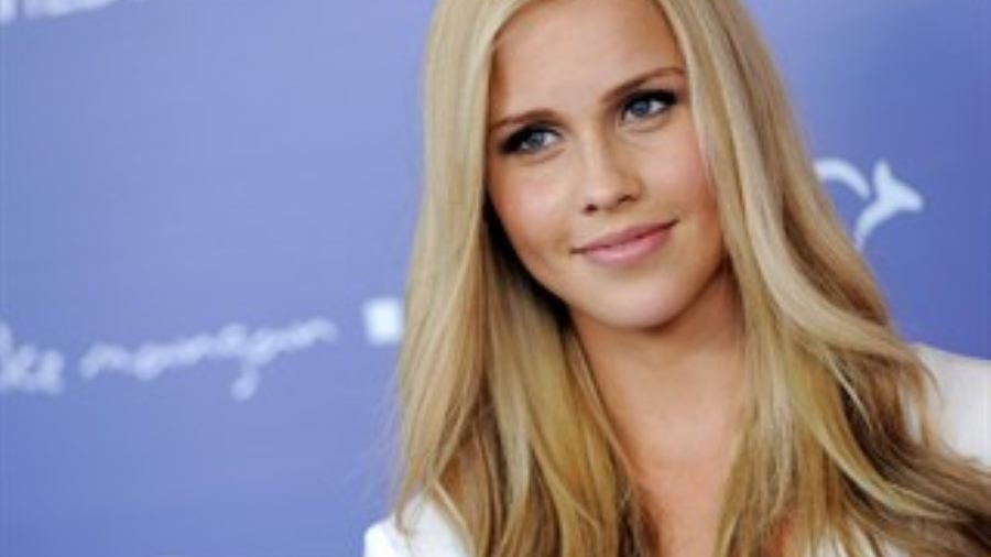Fan Favorite Claire Holt to Star In Vampire Diaries Spinoff The Originals