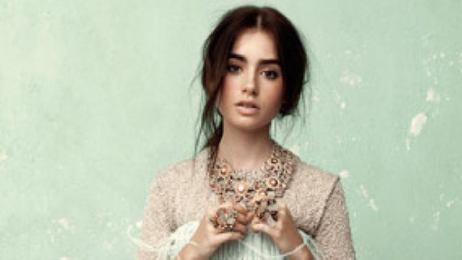 Lily Collins Set to Star in Pride, Prejudice and Zombies