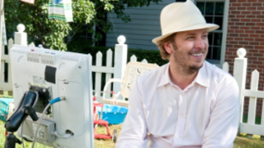 James Bobin to Direct Wonderland Sequel