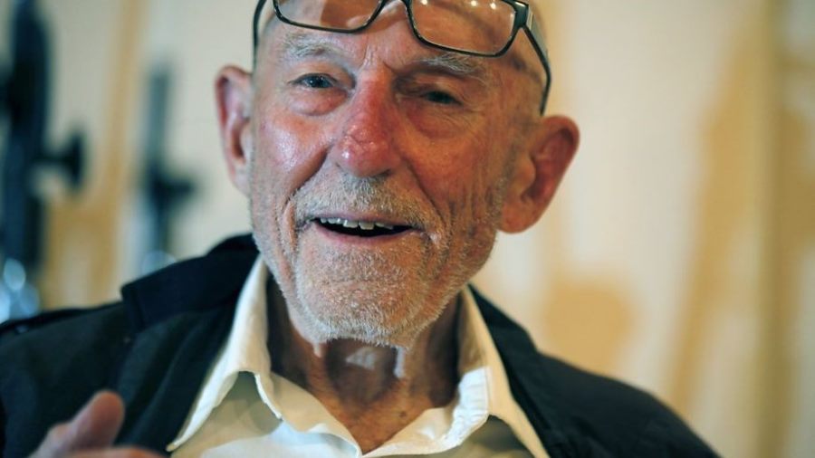 Erik Bauersfeld, Voice of Star Wars' Admiral Ackbar, Dies at 93