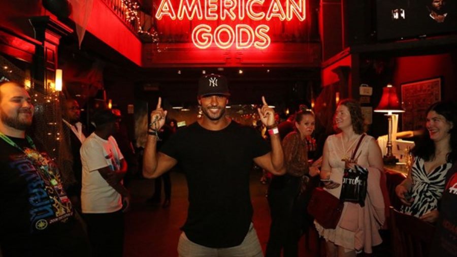 American God's Jack's Crocodile Bar Comes Alive During New York Comic Con 2017