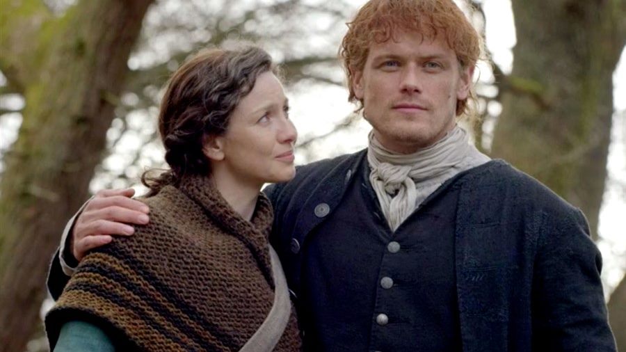 Starz Surprises at NYCC with Unannounced Screening of Season Four Premiere Episode of Outlander