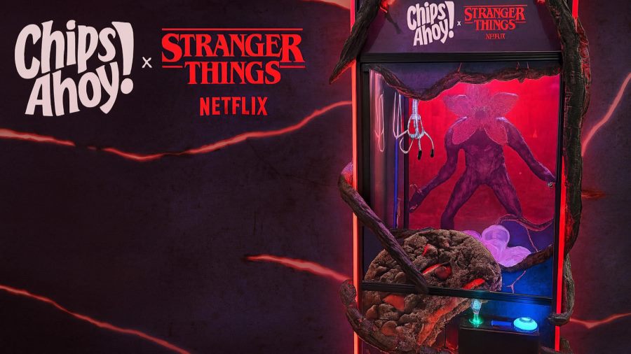 CHIPS AHOY! COOKIE x Stranger Things Claw Machine Grab Fans’ Attention