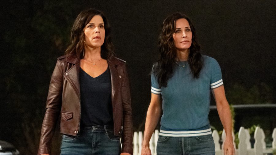 Courteney Cox Returns for Scream 7